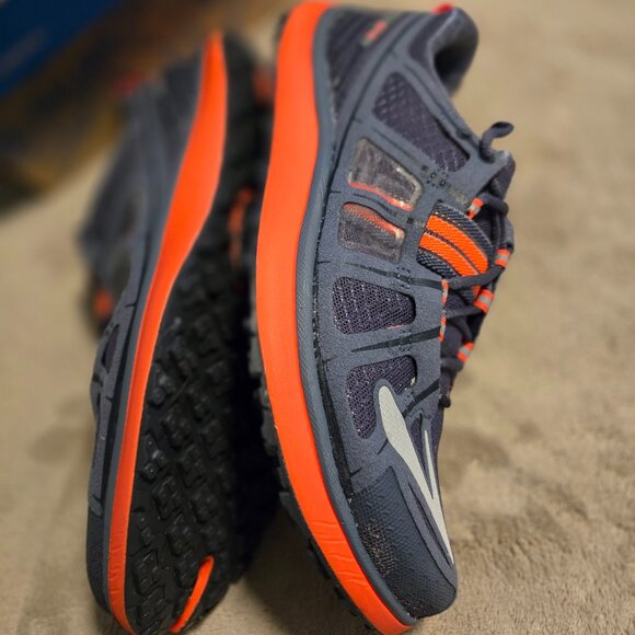 Brooks PureGrit 2 All Terrain Denim Ombre/Coral Split-Toe Trail Run Hiker 120133 - Picture 2 of 16